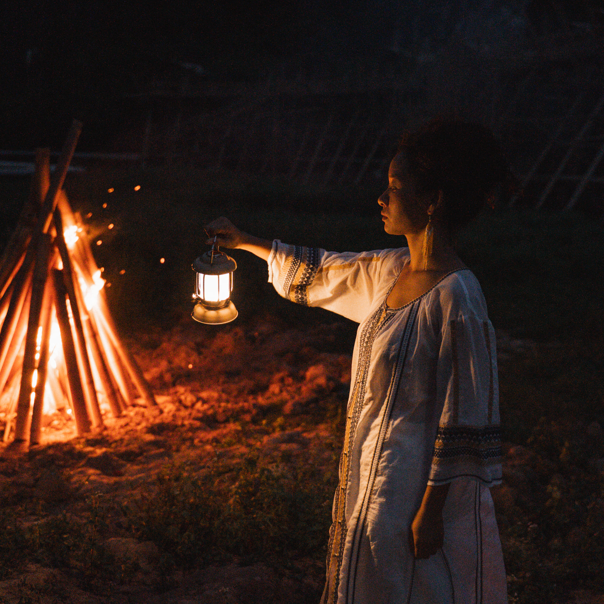 Explore - Spaces - Fire Gatherings (1)