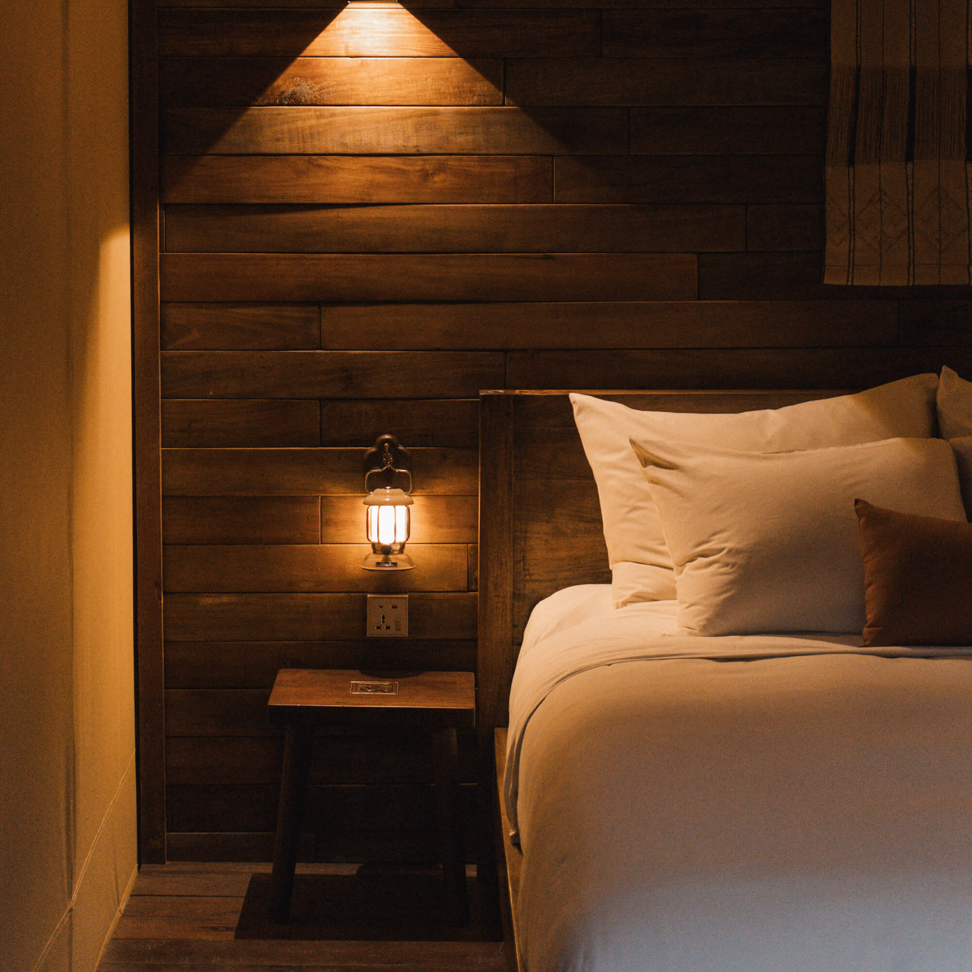 Lodges - Earth Lodge-2